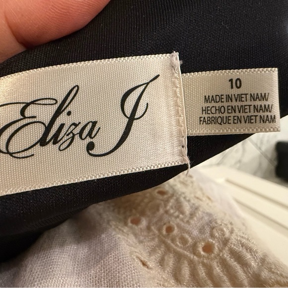 Eliza J Elegant Cocktail Dress - Picture 2 of 11